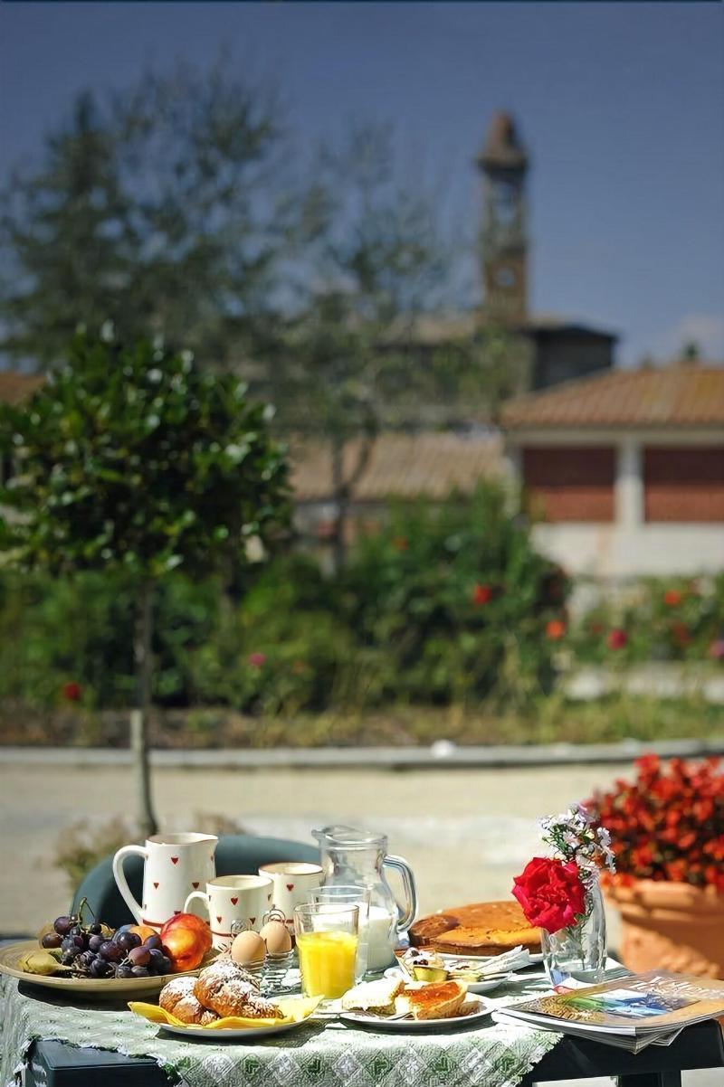 Hotel Foresteria Volterra Exterior photo