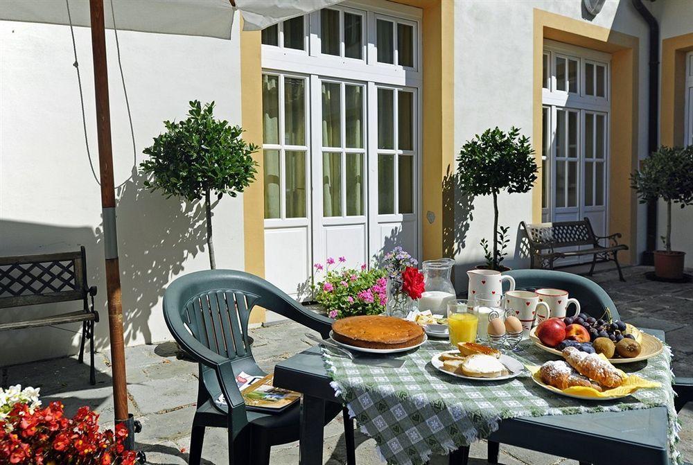 Hotel Foresteria Volterra Exterior photo