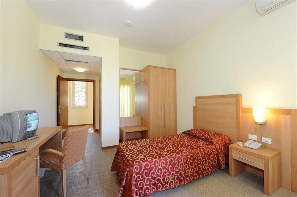 Hotel Foresteria Volterra Exterior photo